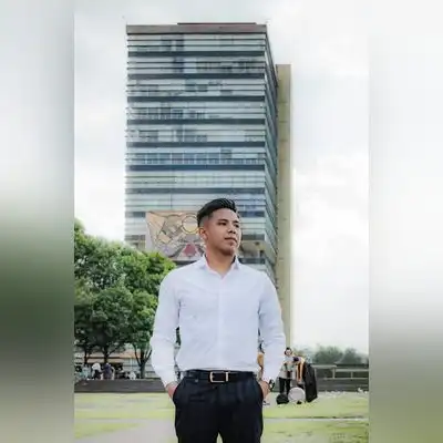 殷萱旭
